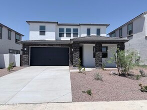 Building Photo - 7022 W Pinnacle Vista Dr