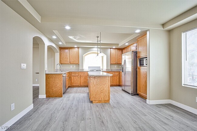 Foto del edificio - 4584 Mission Meadow Cir