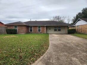 Building Photo - 9918 Ebb St