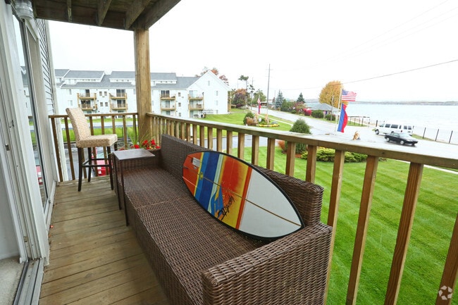 2 Bed 2 Bath Deluxe - Main Balcony - Harbor Cove