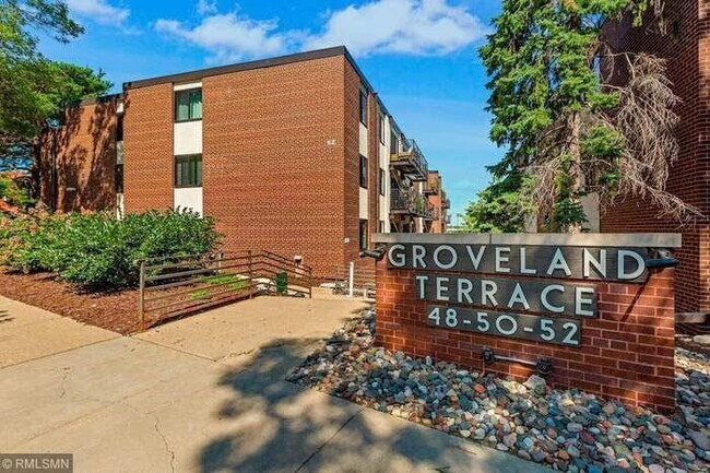 Edificio 52 desde Groveland Terrace - 52 Groveland Ter
