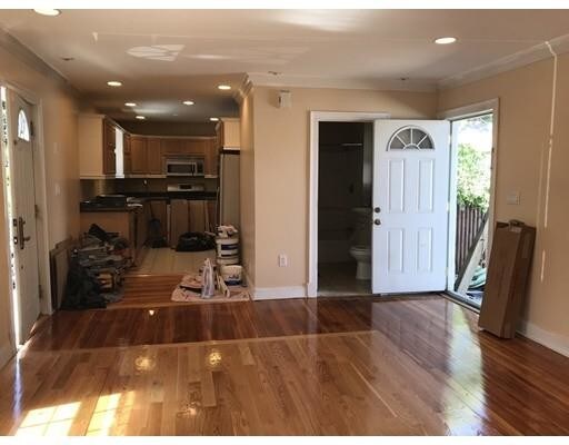 Foto del edificio - 336 Salem St