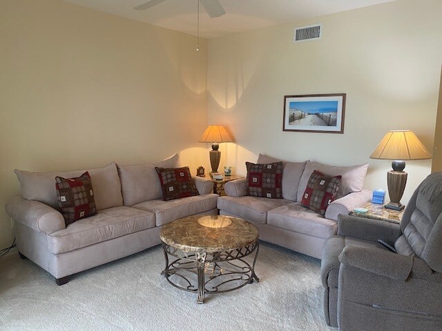 Building Photo - 20611 Country Creek Dr