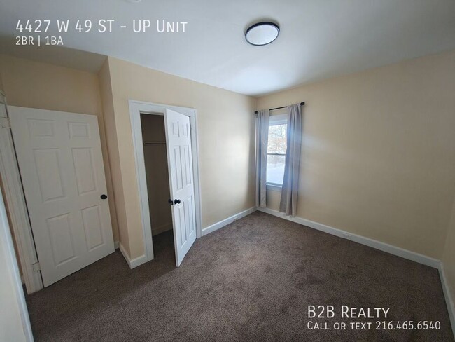 Foto del edificio - 4427 W 49th St