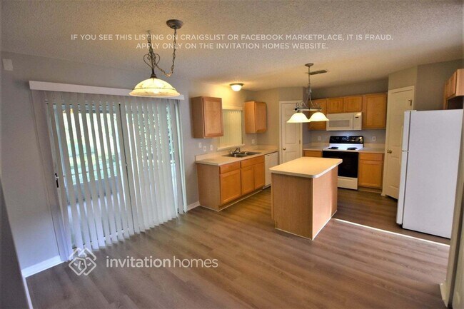 Building Photo - 8863 Shindler Crossing Dr