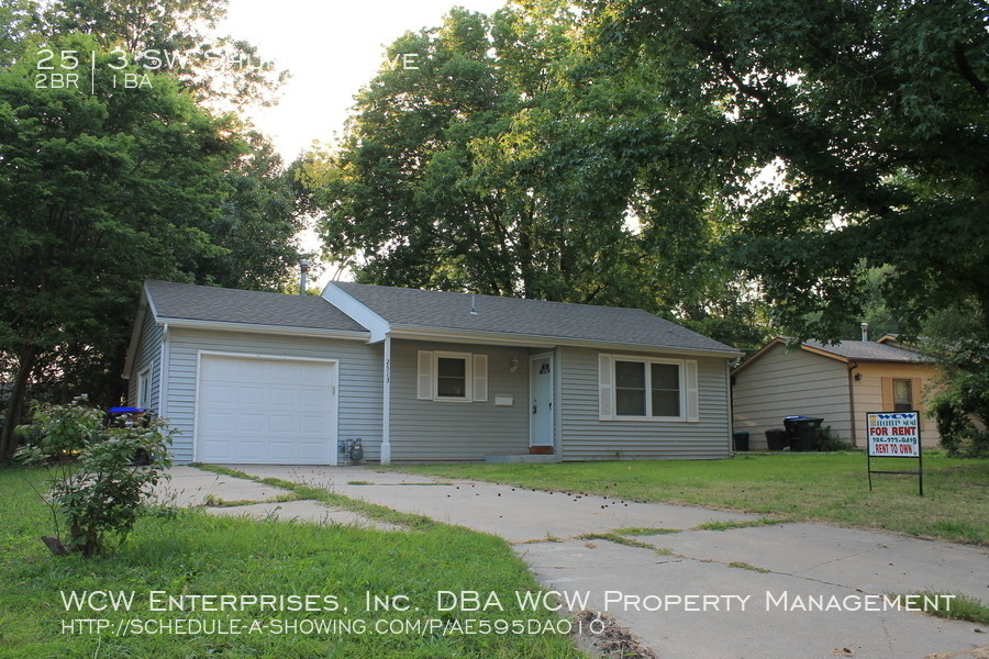 Primary Photo - 2513 SW Shunga Dr