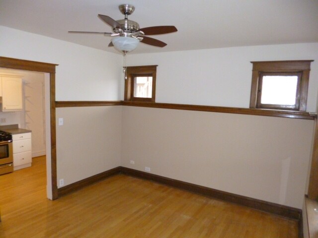 Building Photo - 3616 N Paulina St