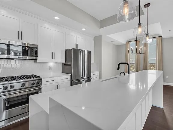 Building Photo - 3810 N Mulberry Dr
