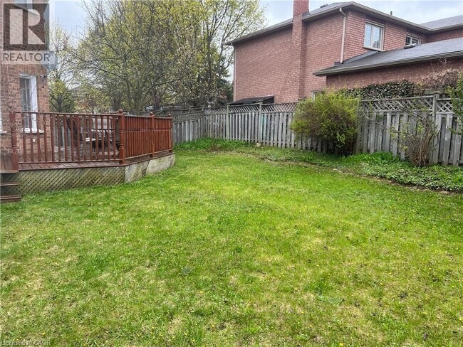 Building Photo - 88 Chamberlin Dr