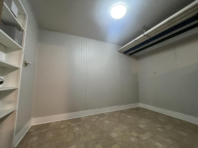 Building Photo - 255 State St