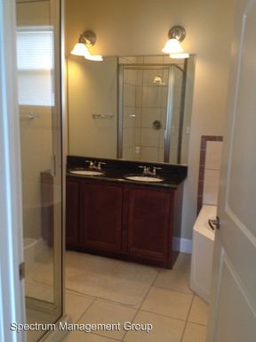 Building Photo - 421 Sandpiper Ln