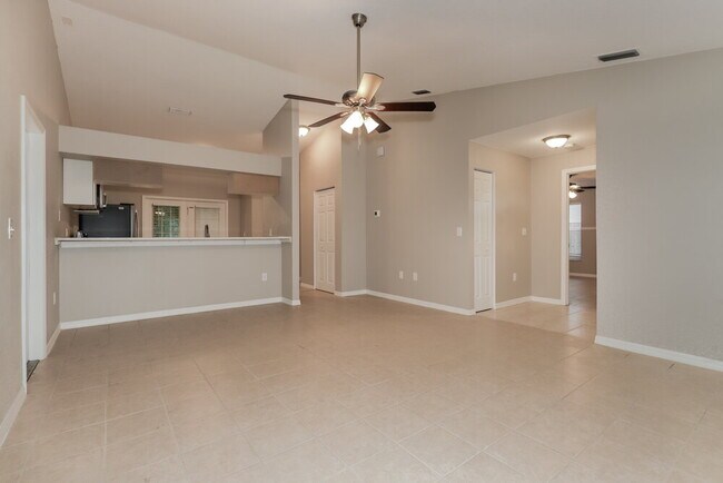 Foto del edificio - 8524 Queen Brooks Ct