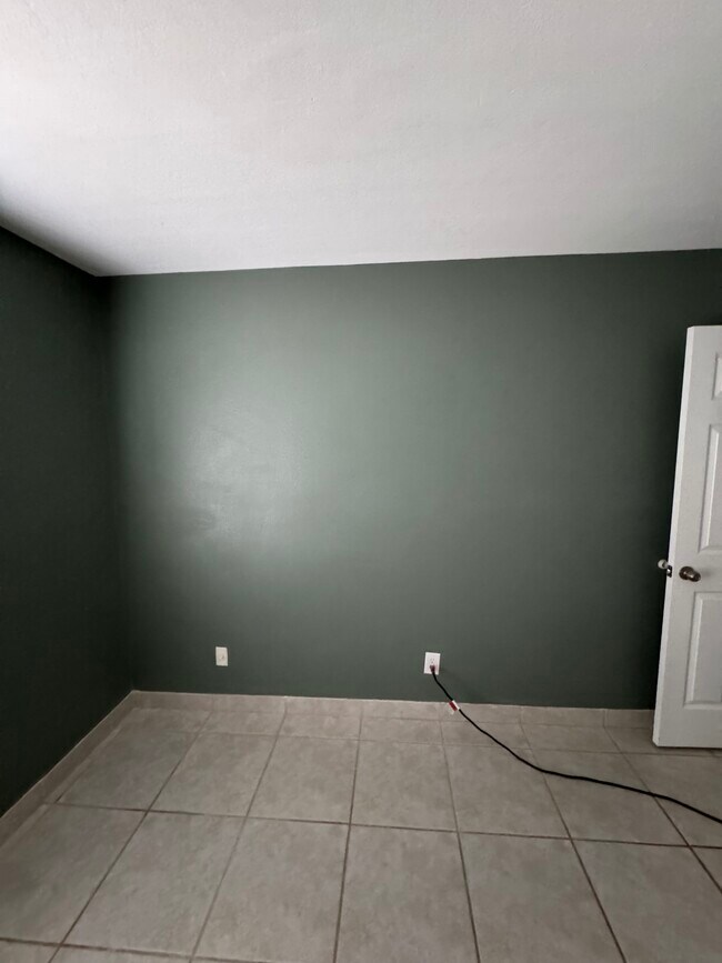 8215 Sun Spring Cir Unit 11, Orlando, FL 32825 Condo for Rent in