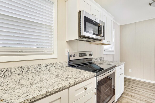 Building Photo - 10214 Allen Dr SW