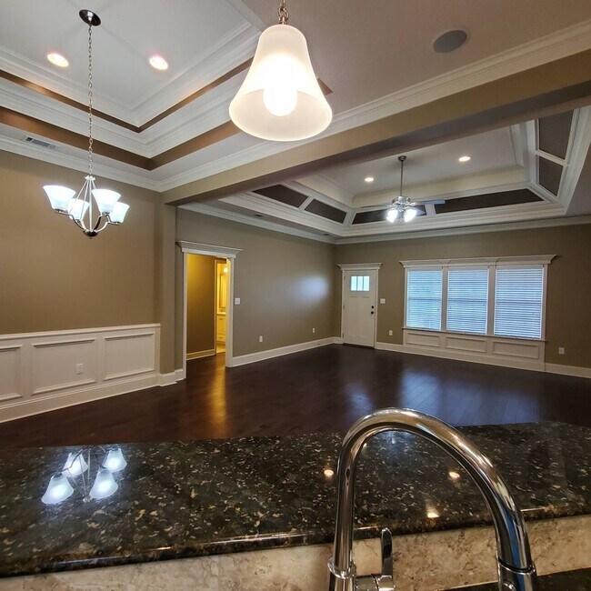 Foto del edificio - 518 Barnside Ln