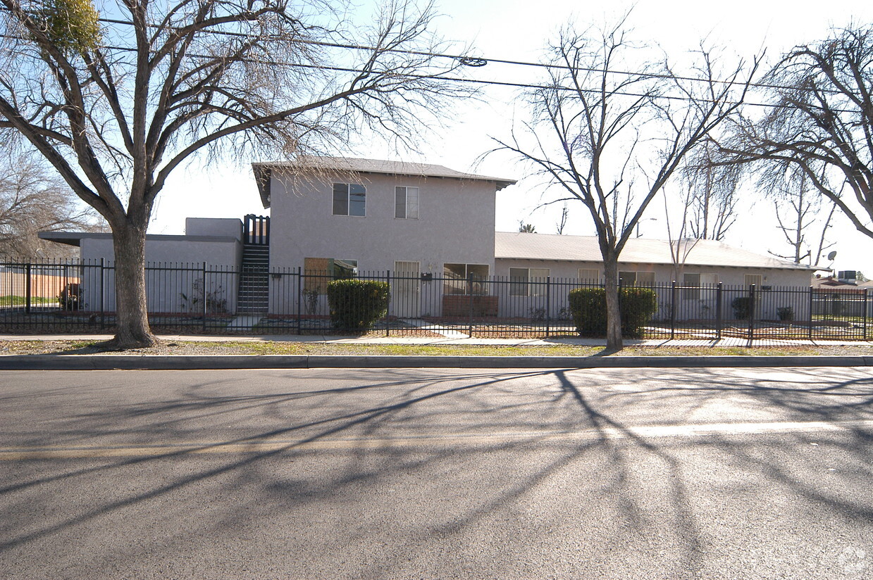 Primary Photo - Hemet West Apartments