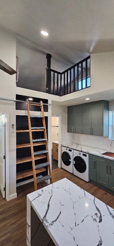 Foto principal - 6611 Winnetka Ave