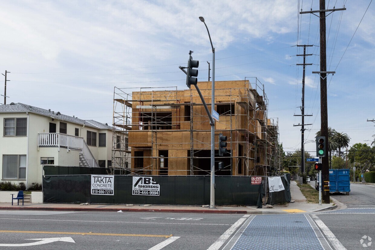 Abril de 2022 - 1900 20th St