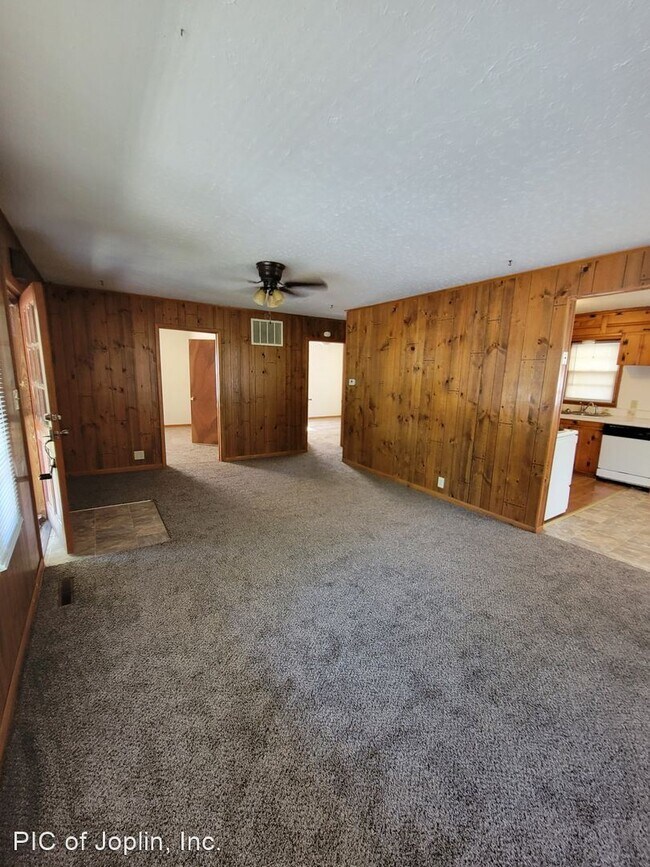 Building Photo - 2 br, 1 bath House - 1318 Michigan