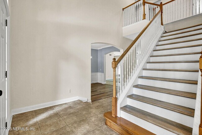 Foto del edificio - 1761 Highland View Dr