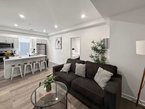 Building Photo - 1427 Germantown Ave