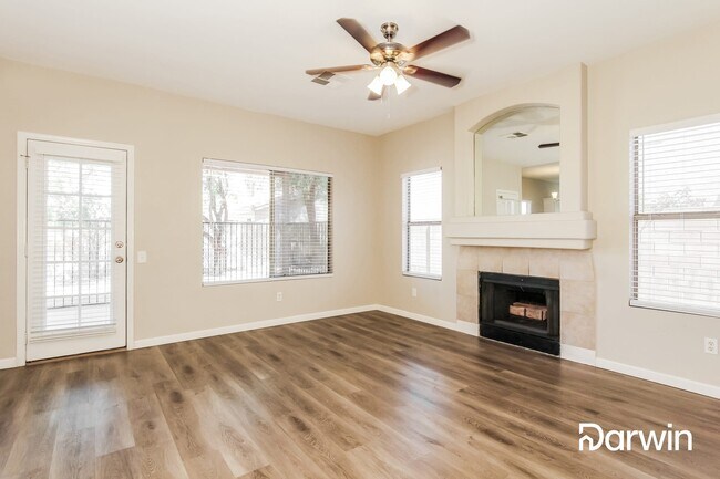 Building Photo - 21906 N 70th Ave, Glendale, AZ 85310