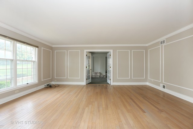 Building Photo - 401 Midwest Club Pkwy
