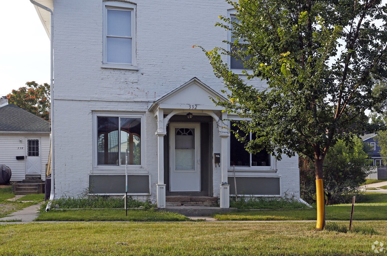 332 W Wayne St, Maumee, OH 43537 Apartments in Maumee, OH