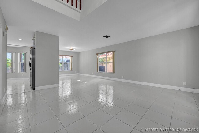 Foto del edificio - 10820 Buttonwood Lake Dr