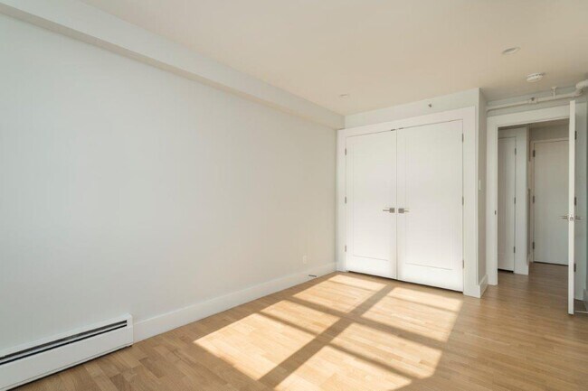 Foto del edificio - 1434 Columbia Rd