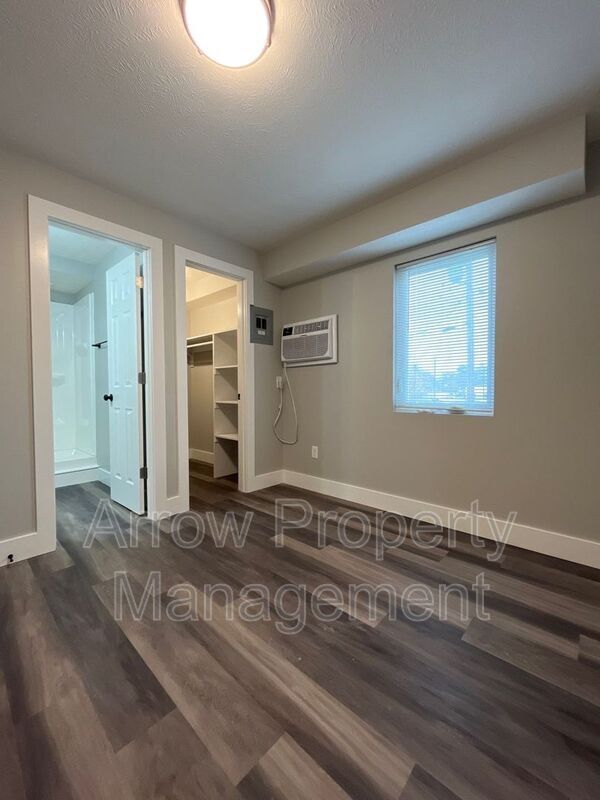 Foto del edificio - 877 N 26th St
