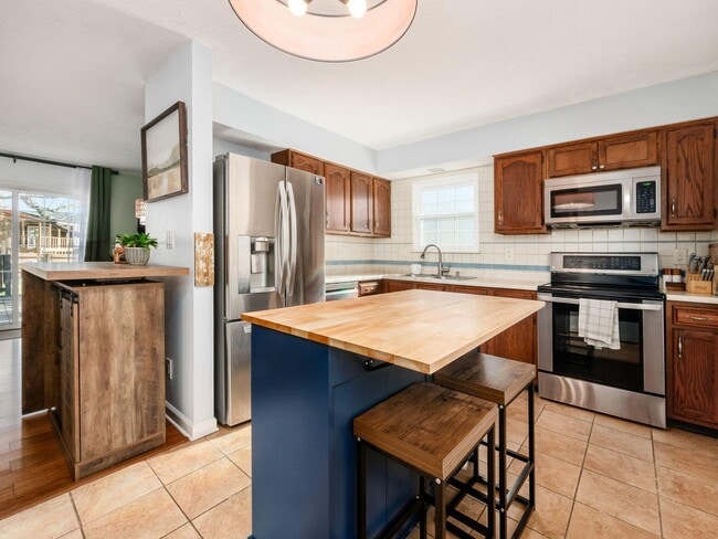 Foto del edificio - 8346 Seabright Dr