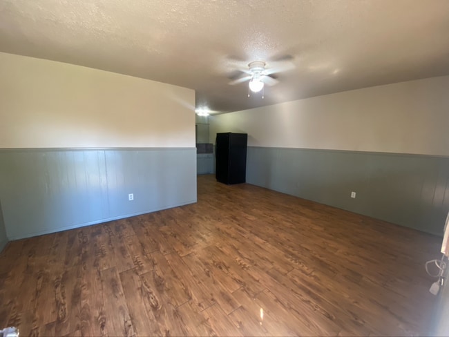 Building Photo - 1717 48th St