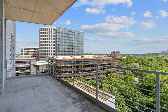 Foto del edificio - 800 W 5th St
