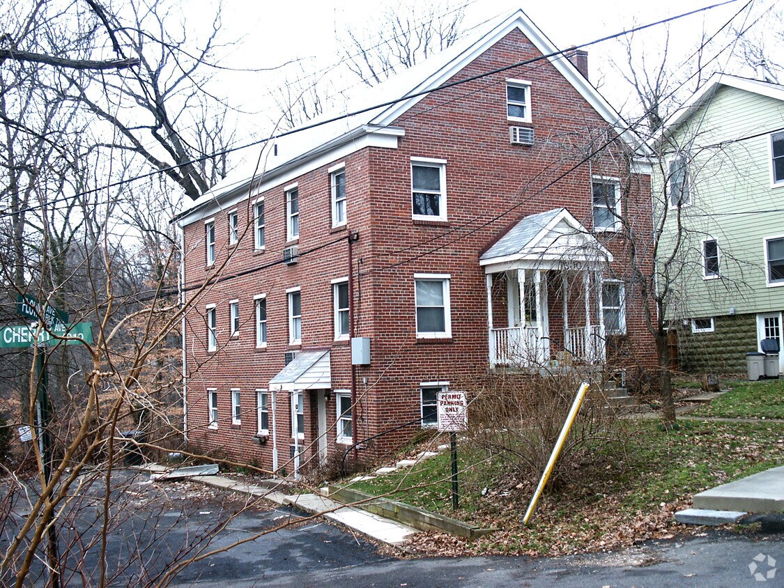 Building Photo - 7300 Flower Ave
