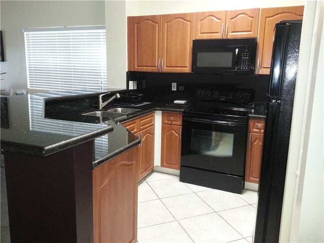 Foto del edificio - 12186 SW 5th Ct