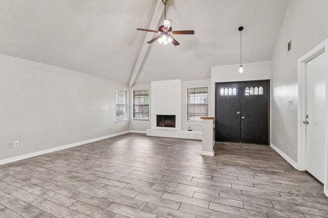 Building Photo - 11306 Bayou Pl Ln
