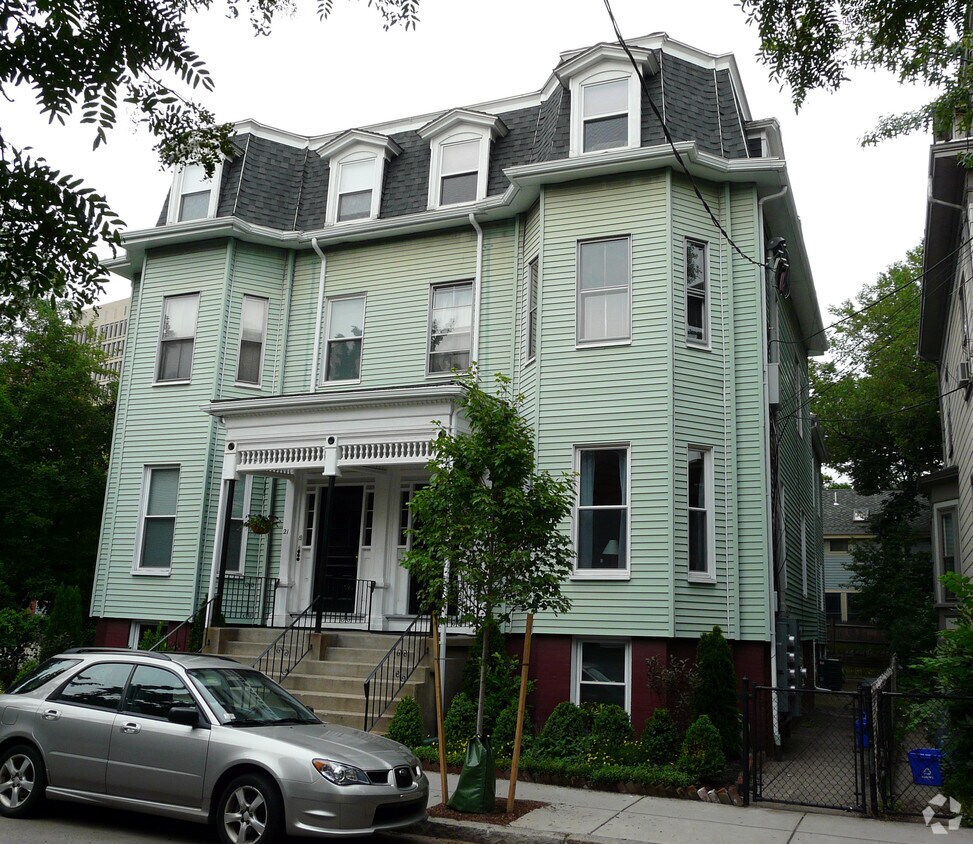 Building Photo - 21 Essex St