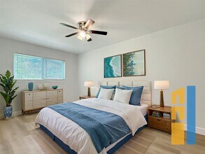 Building Photo - 1016 E Walker St