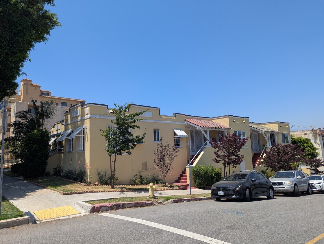 4-plex - 603 Rosemont Ave