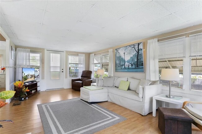 Foto del edificio - 8616 SW 16th Pl
