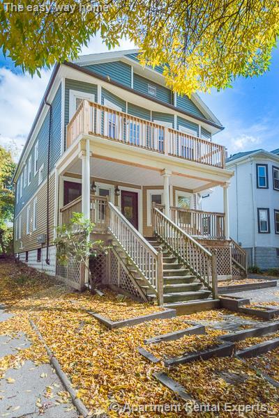 Foto del edificio - 299-301 Alewife Brook Pkwy Unit #2