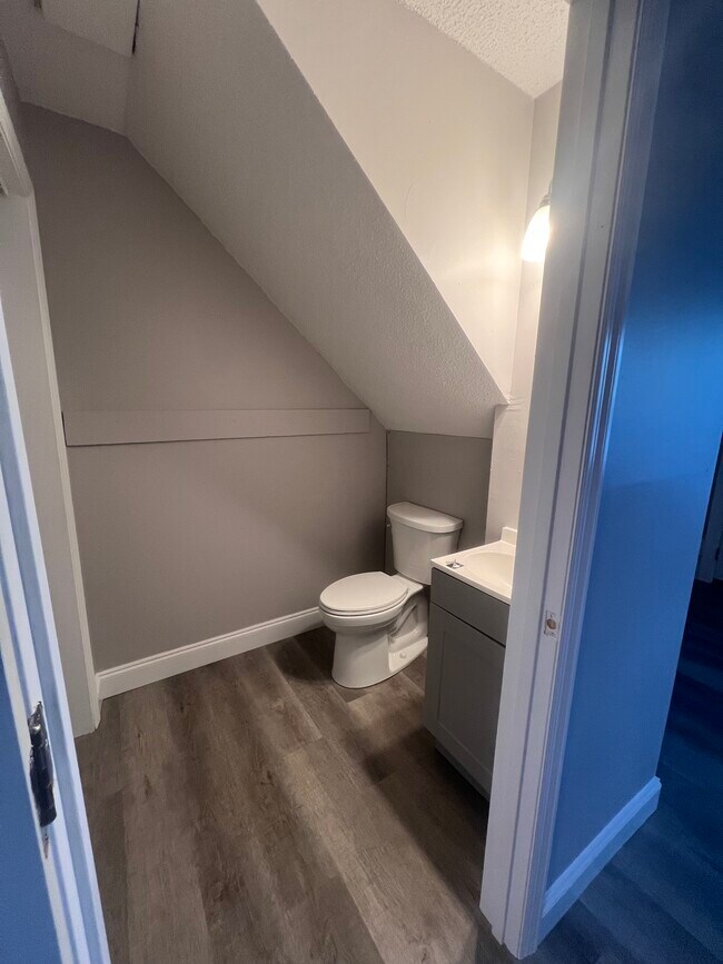 Foto del edificio - 601 Blueberry Hills Rd NE