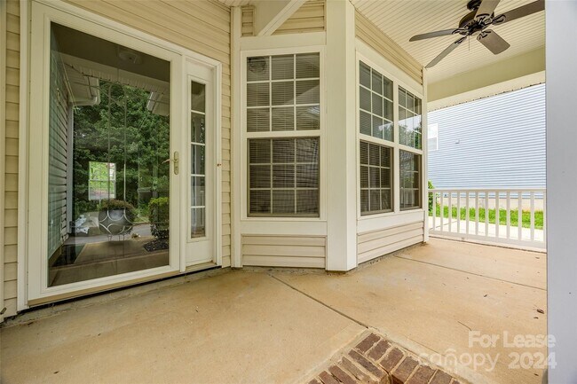 Building Photo - 13135 Andover Cres Ln