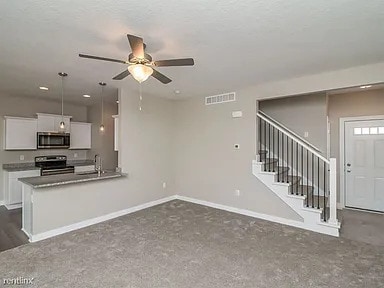 Building Photo - 9684 Turnpoint Dr