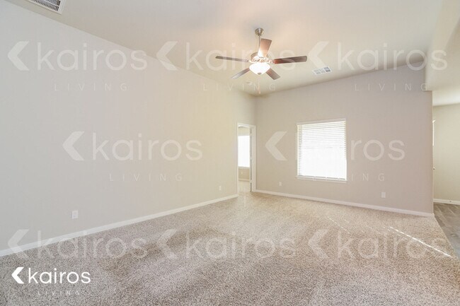 Foto del edificio - 1004 NW 6th St