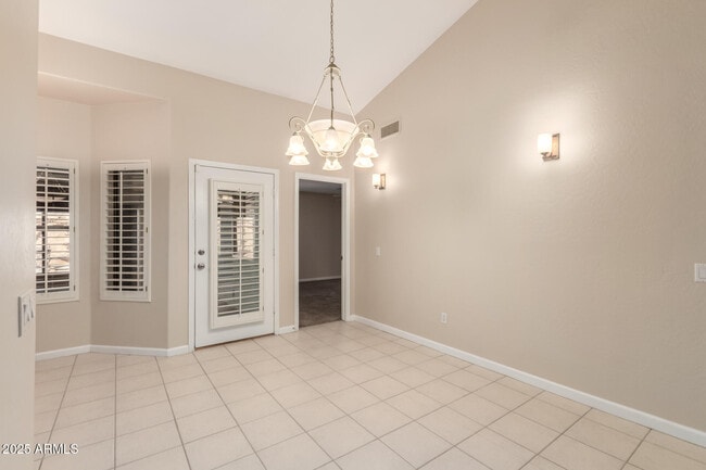 Building Photo - 7002 E Exmoor Dr