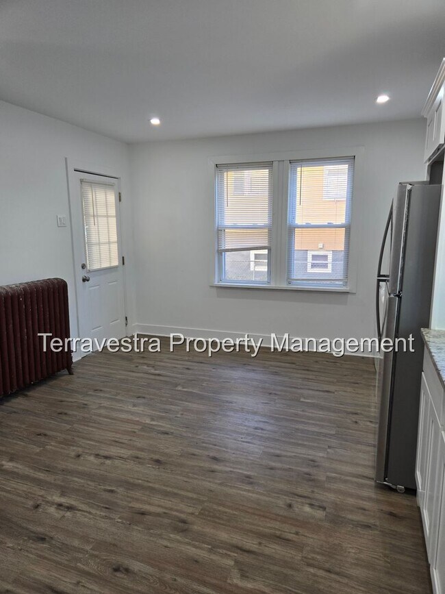 Foto del edificio - 35-37 Liverpool Ave