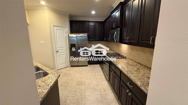 Foto del edificio - 829 W 26th St