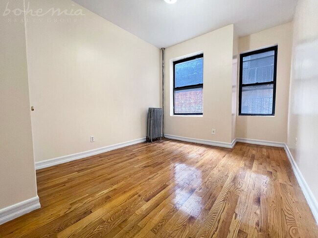 Foto del edificio - 525 W 169th St
